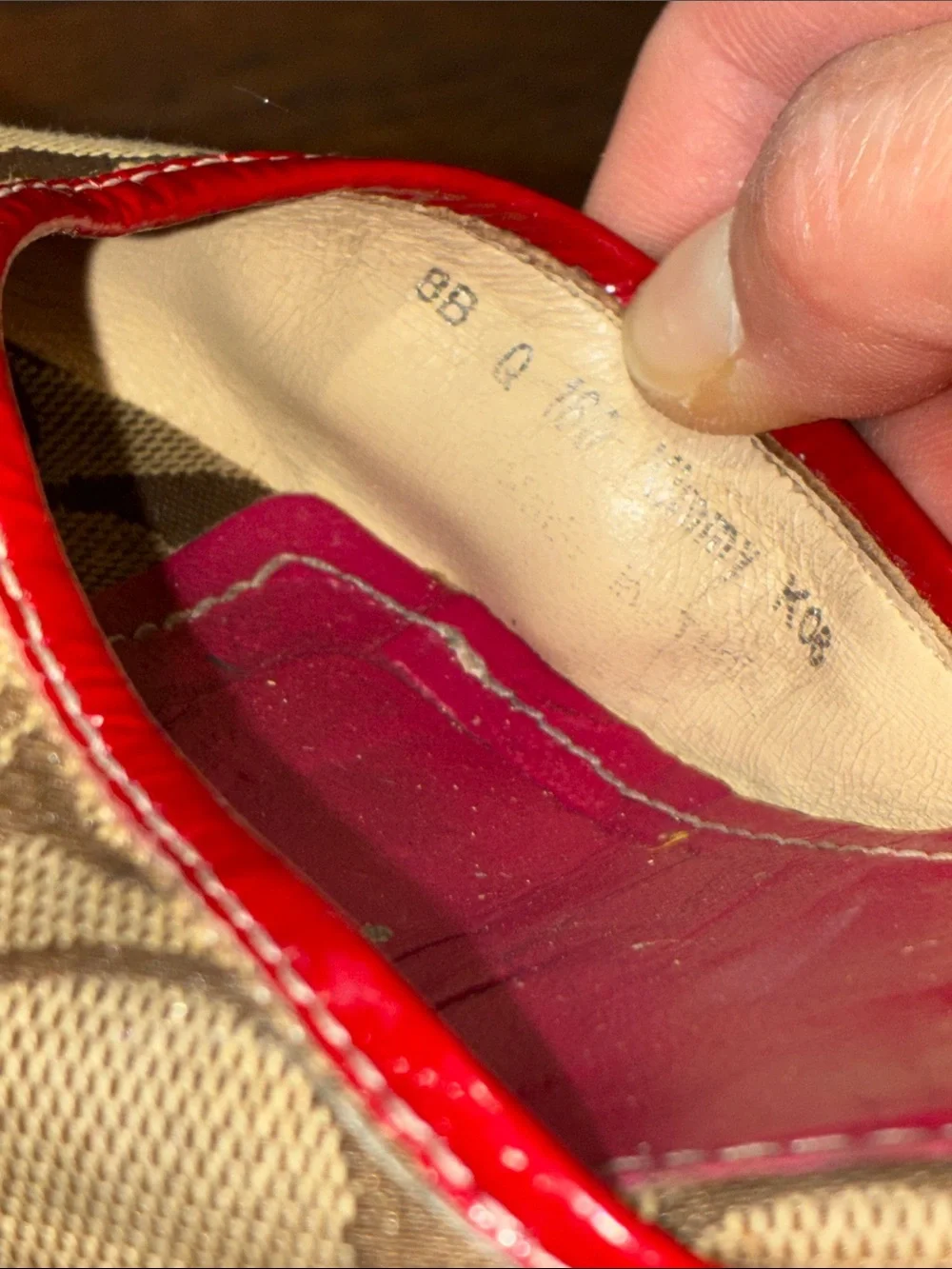 Y2K Coach Tan Signature Canvas Espadrille Wedges with Raspberry Trim SZ 8